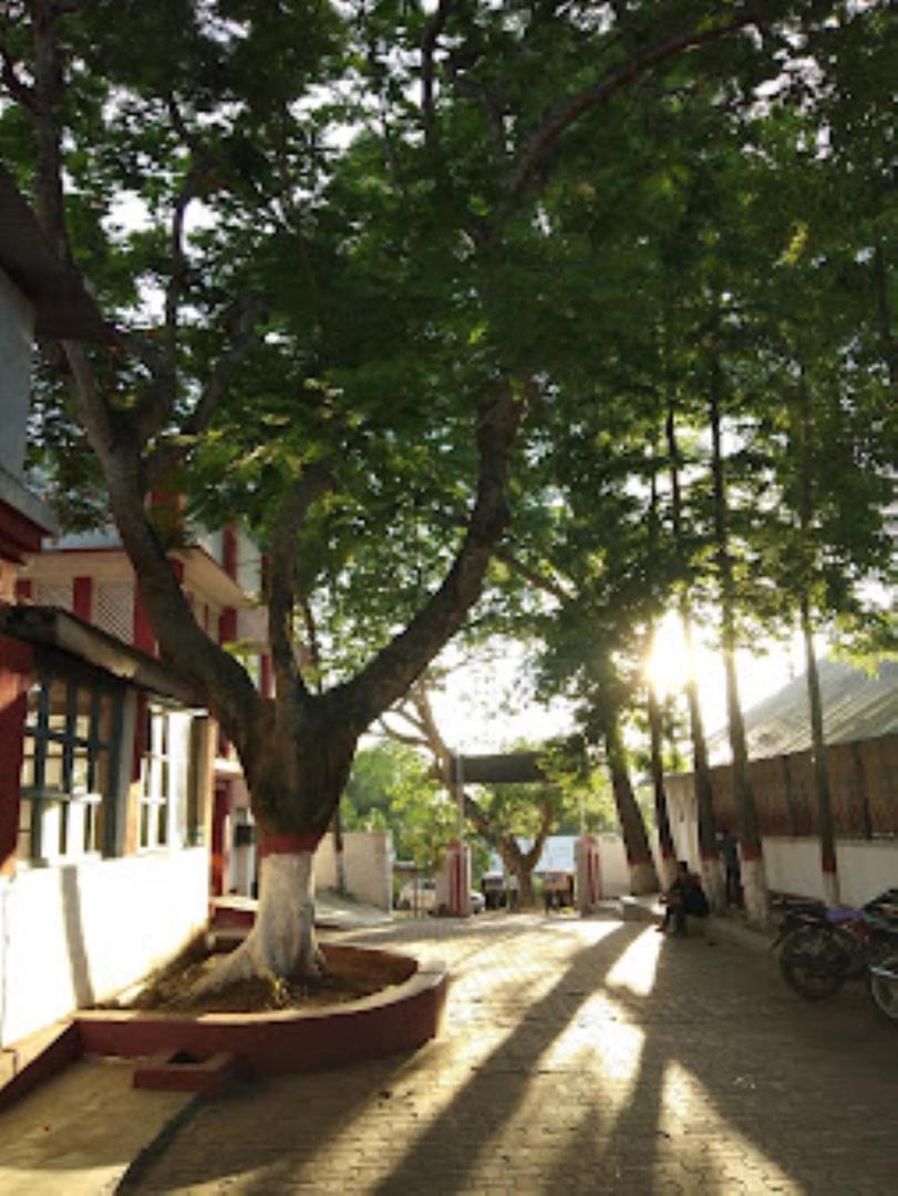 Hotel Nilamber By Grb Lumding Dış mekan fotoğraf